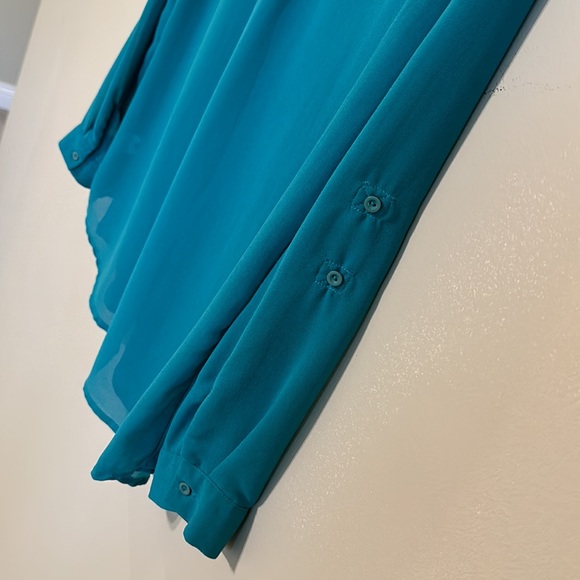 Long sleeve teal button-down - Picture 3 of 4